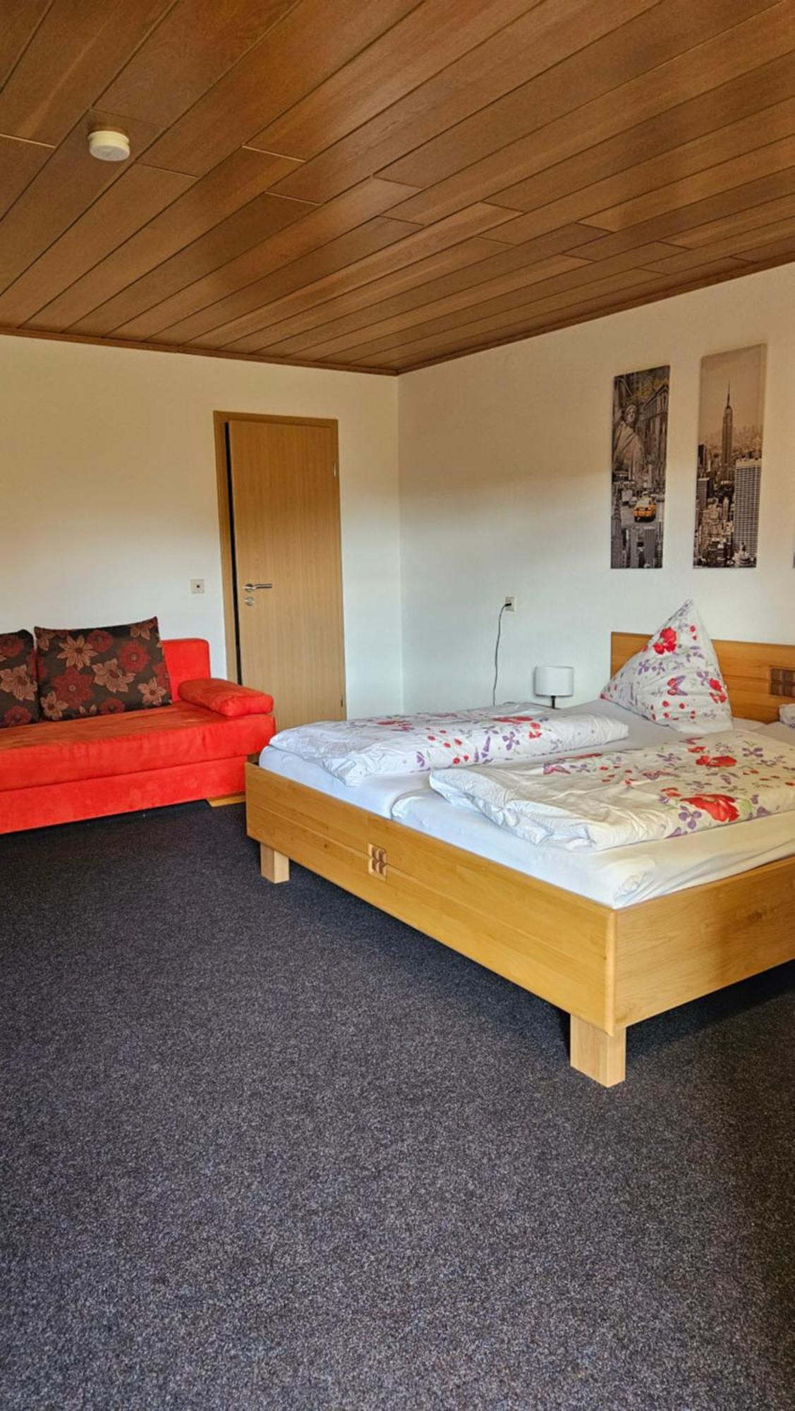 Ferienwohnung Irmgard Und Ferienwohnung Gerlinde Waldbrunn  Bilik gambar