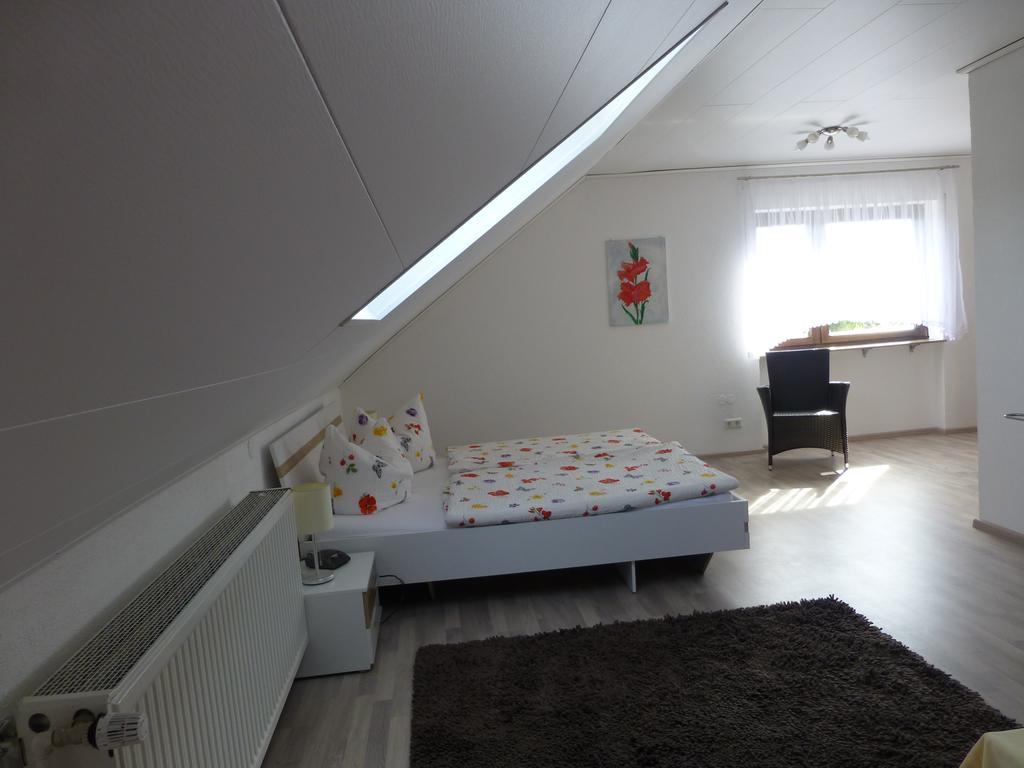 Ferienwohnung Irmgard Und Ferienwohnung Gerlinde Waldbrunn  Bilik gambar
